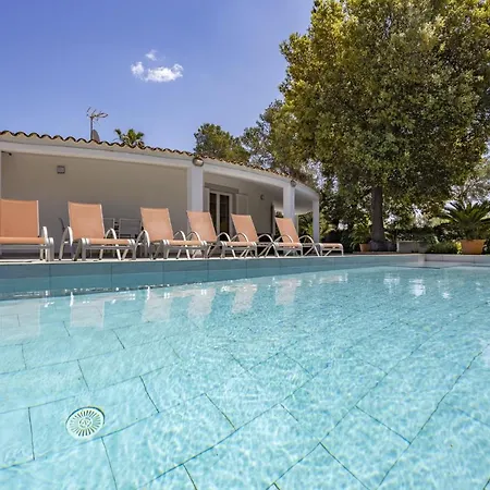 Villa Romeo 454 *
